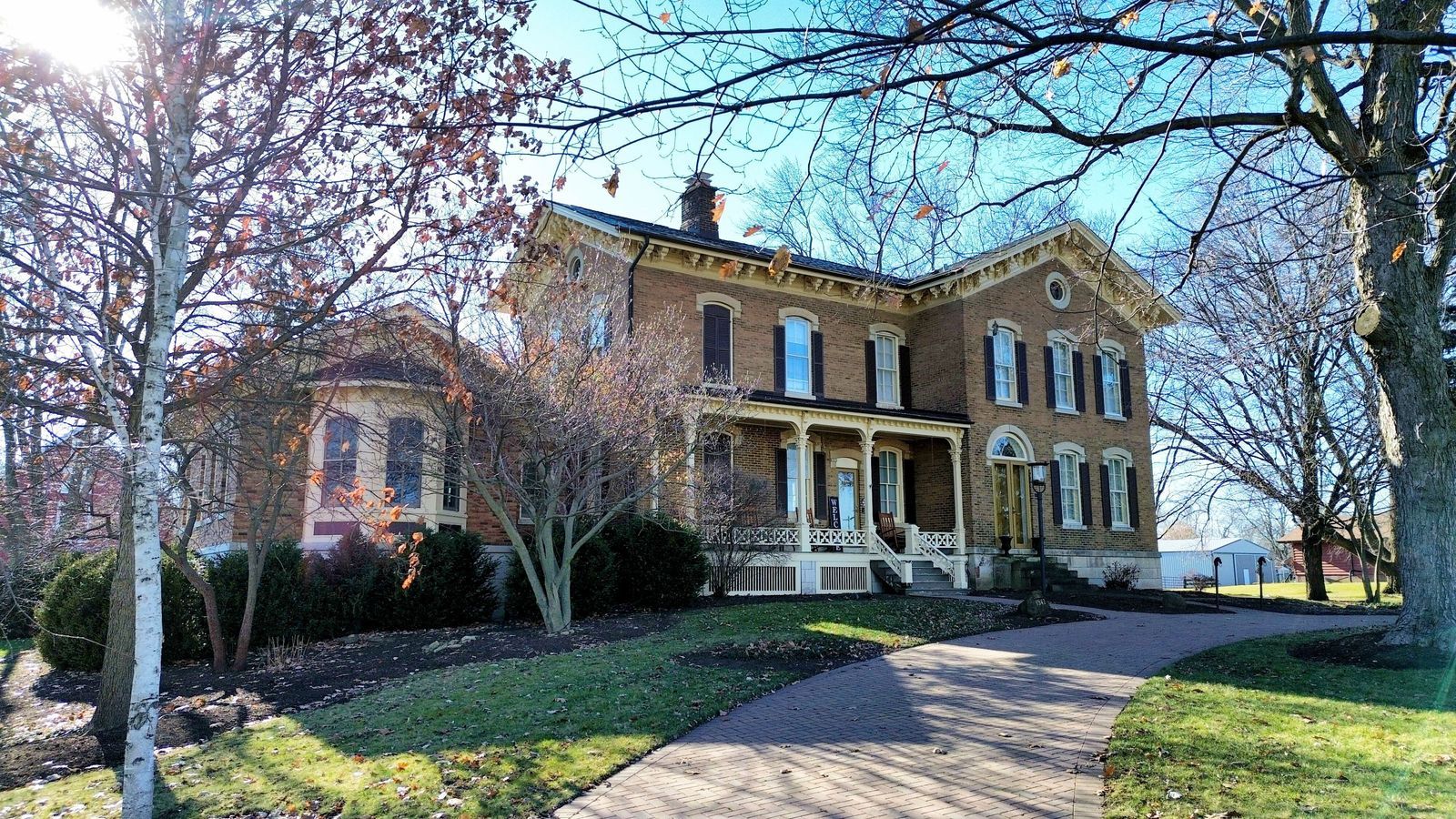 1542 Plainfield Road, Oswego IL 60543