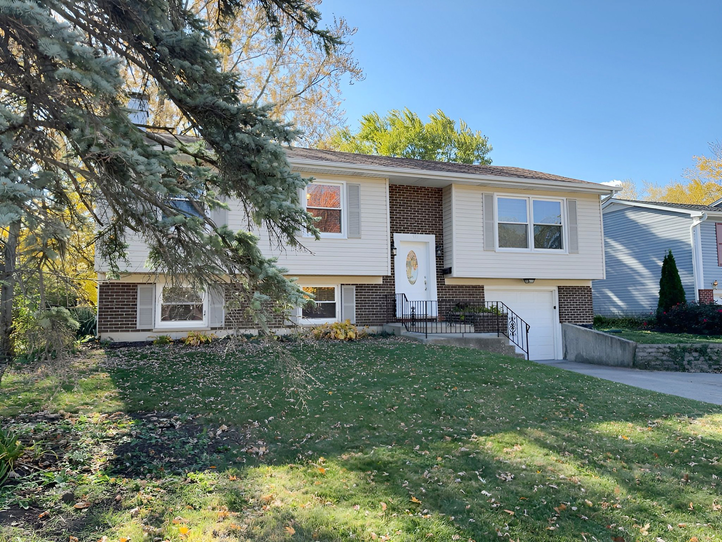 533 Surryse Road, Lake Zurich IL 60047