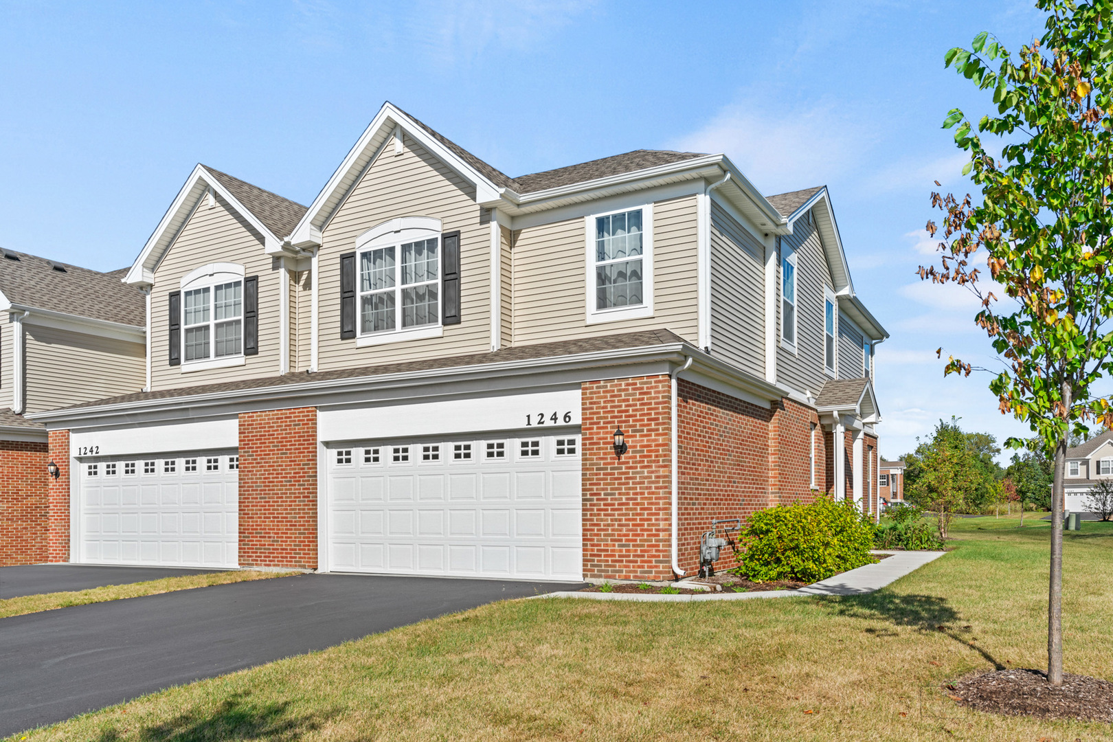 1246 Draper Road, Mchenry IL 60050