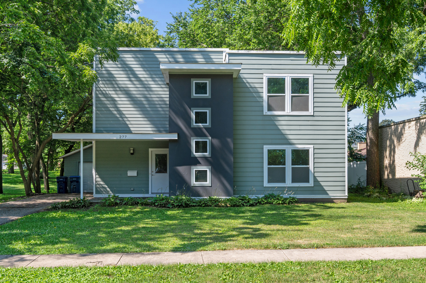 277 Church Street, Crystal Lake IL 60014