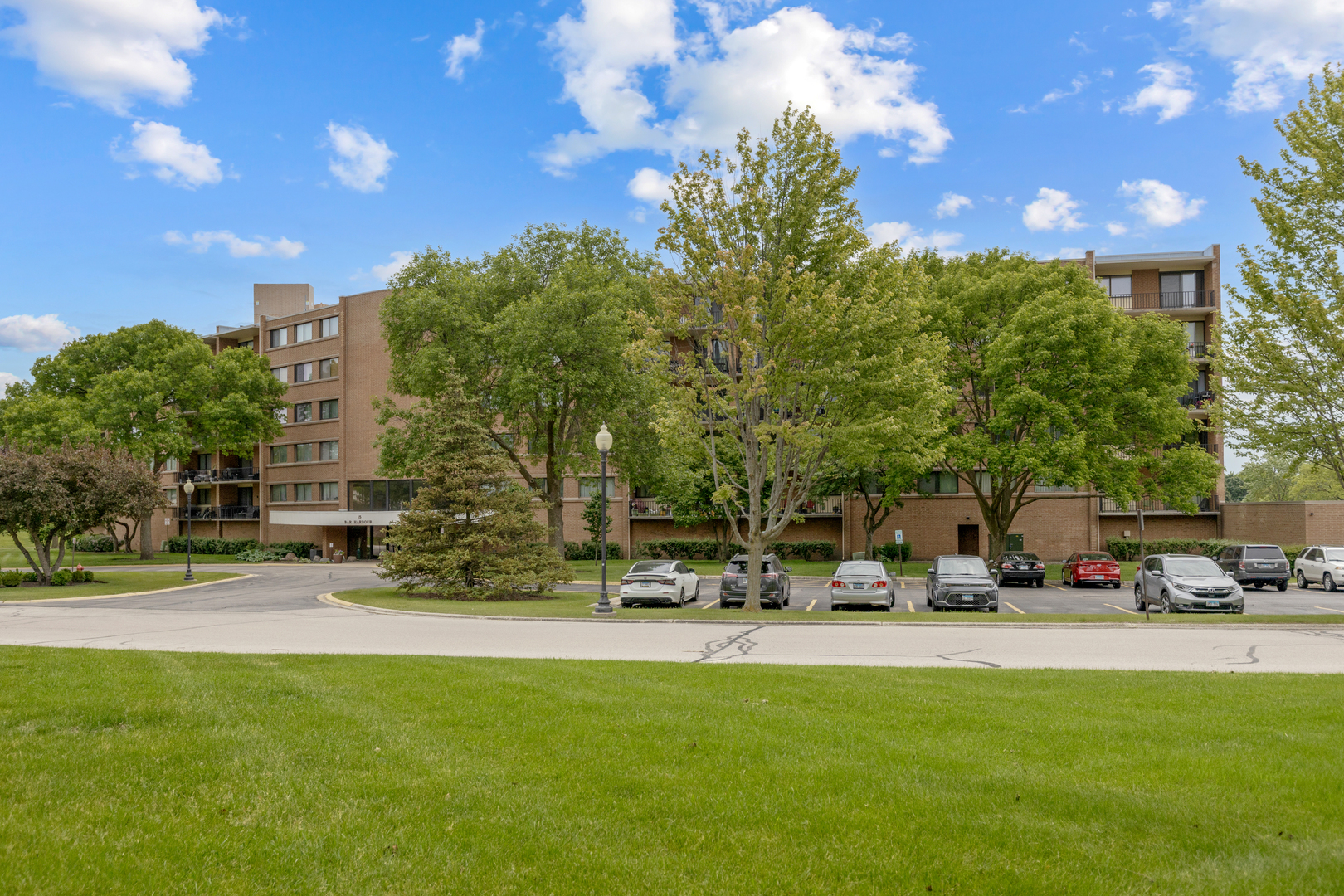 15 Bar Harbour Road Unit 4F, Schaumburg IL 60193