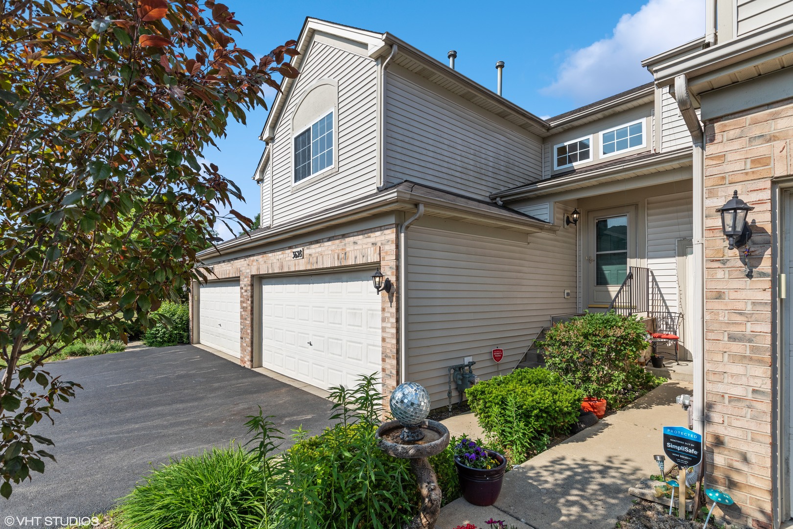 3628 Roanoke Avenue Unit 3628, Carpentersville IL 60110
