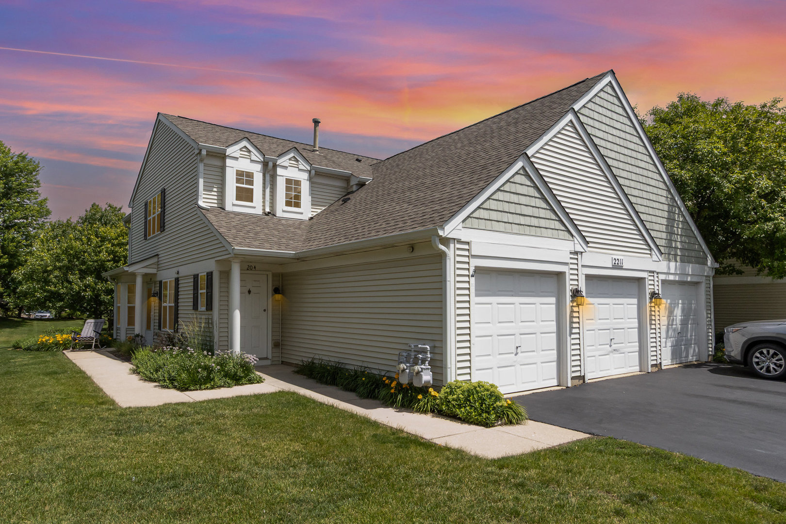 2211 WATER LEAF Court Unit 204, Naperville IL 60564