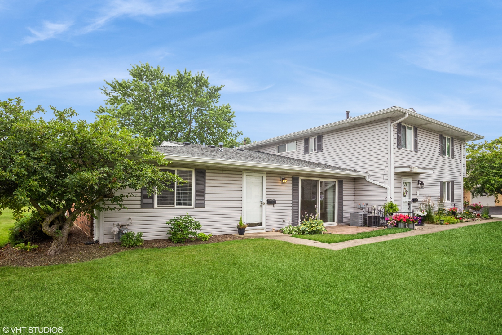 135 Barcliffe Lane Unit 0, Schaumburg IL 60194