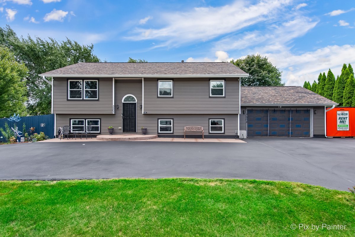 3503 Biscayne Road, Mchenry IL 60050
