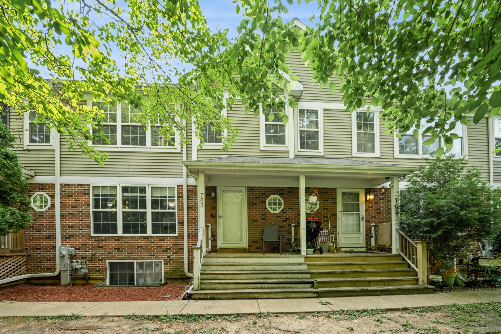 763 Highview Court, Antioch IL 60002