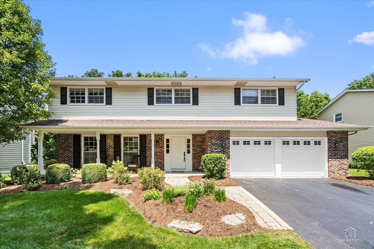 1347 DEEP RUN Road, Naperville IL 60540