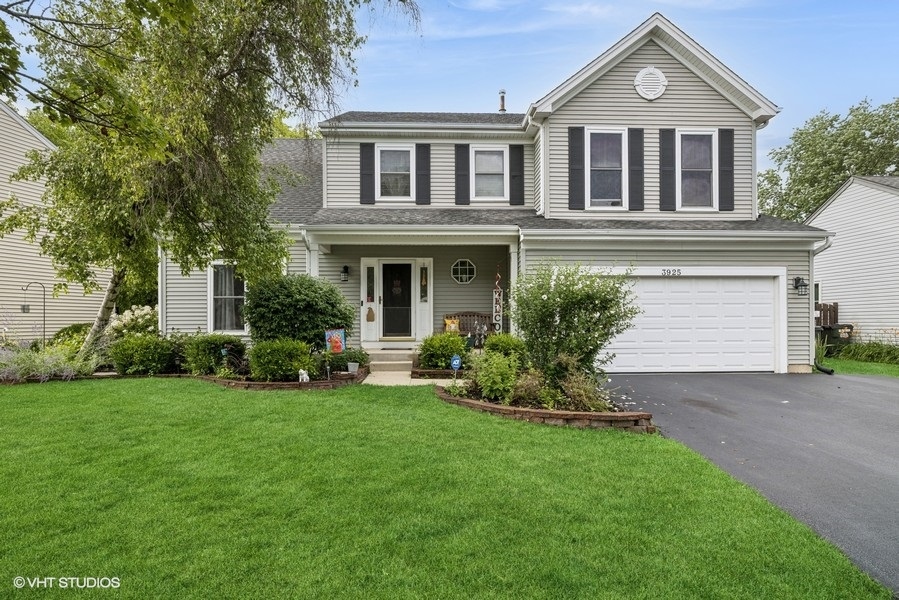 3925 Peartree Drive, Lake In The Hills IL 60156