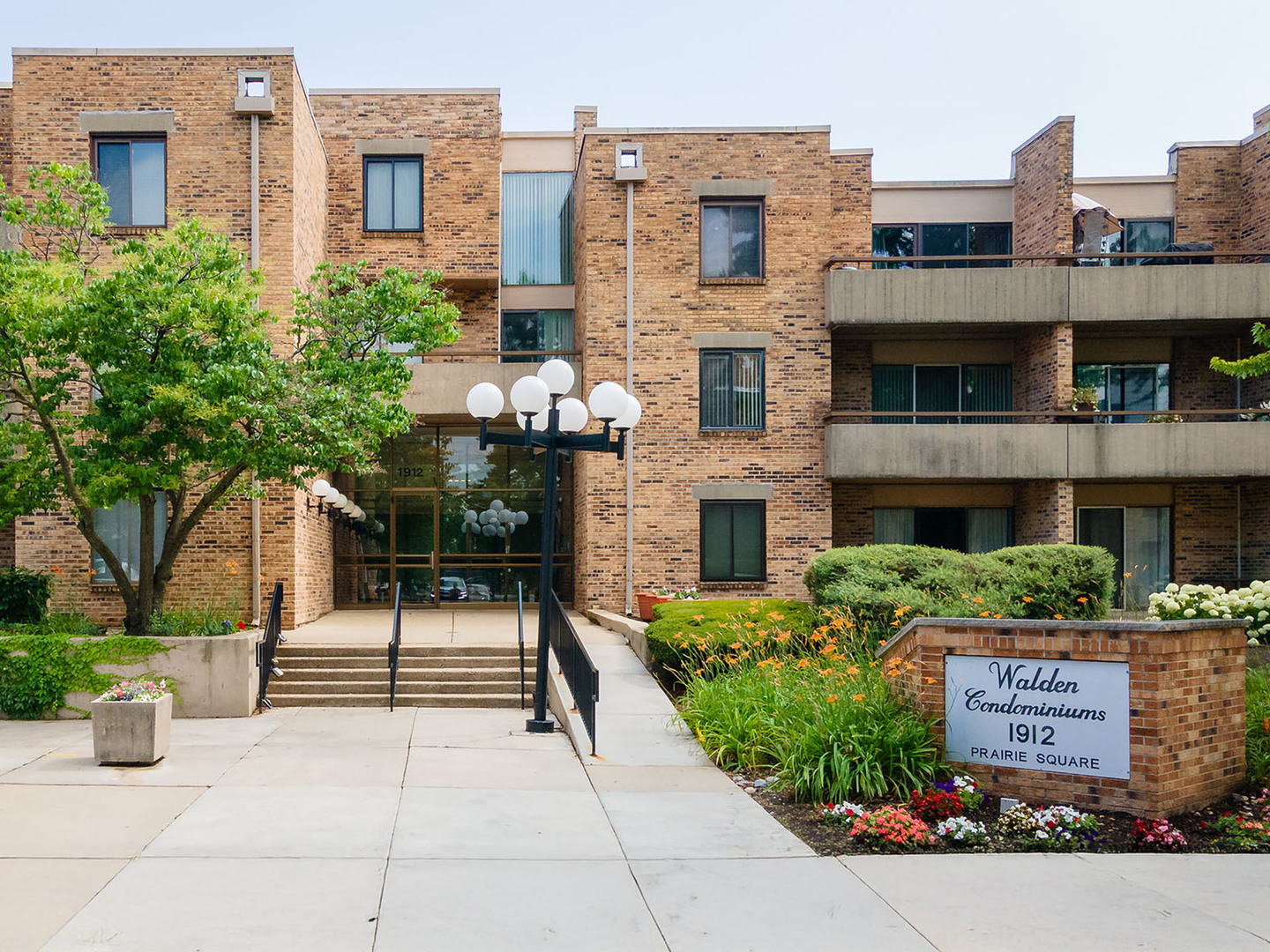 1912 Prairie Square Unit 234, Schaumburg IL 60173