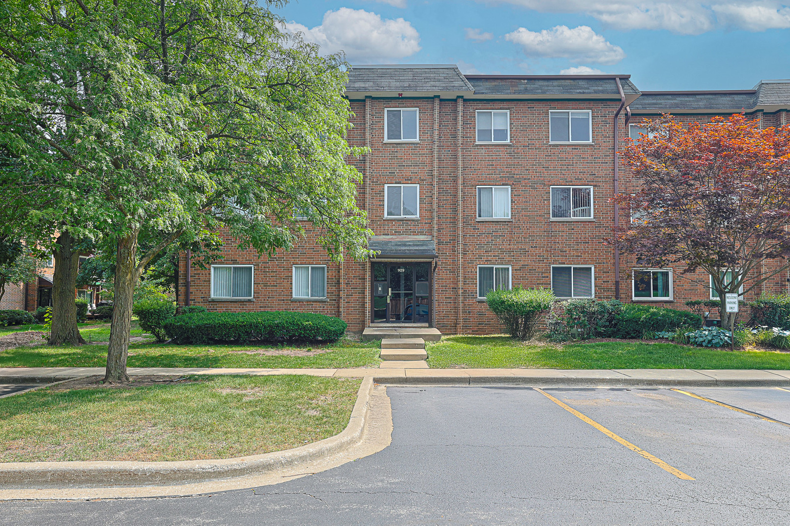 929 BUCCANEER Unit 2, Schaumburg IL 60173