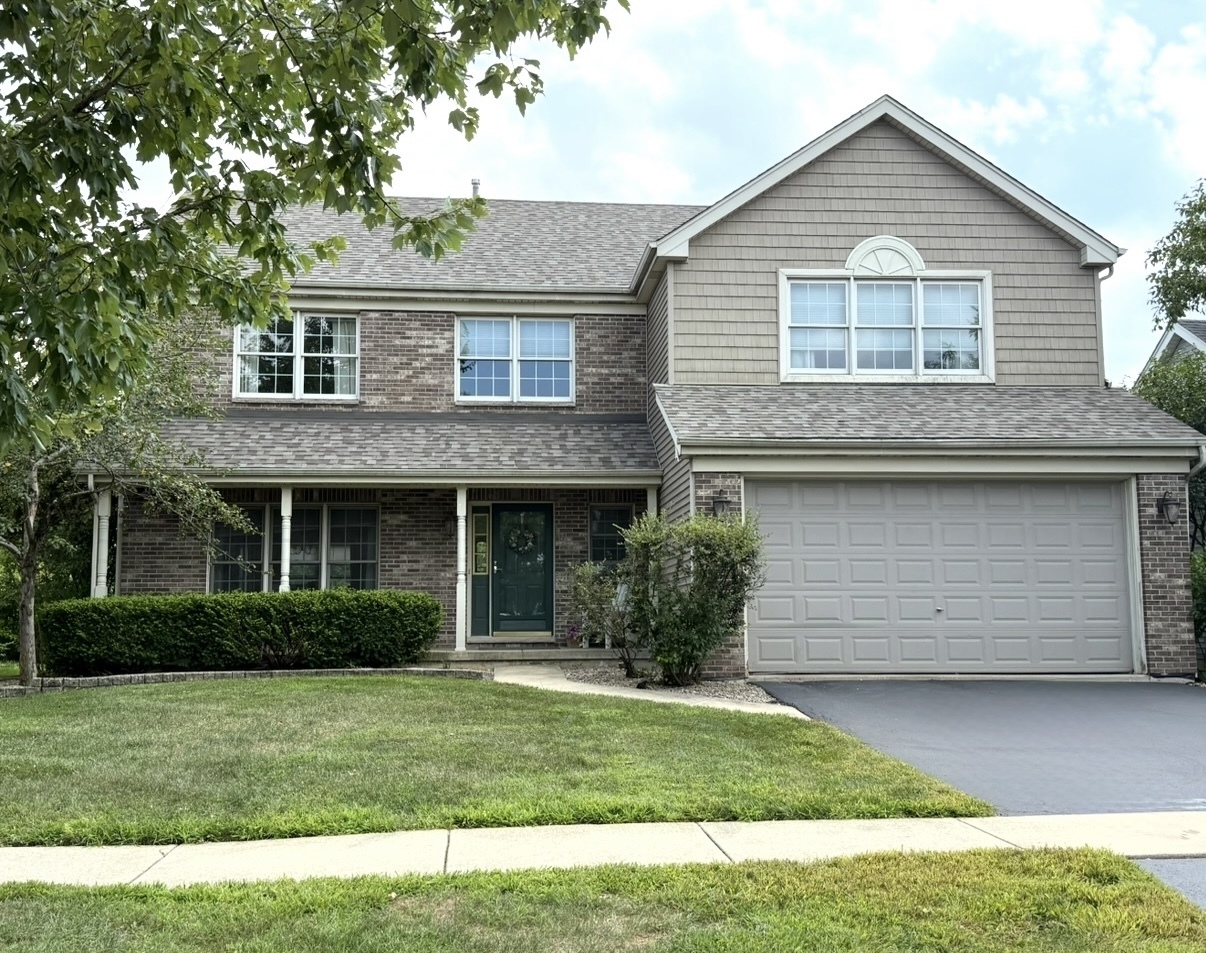 39W507 Newton Square, Geneva IL 60134
