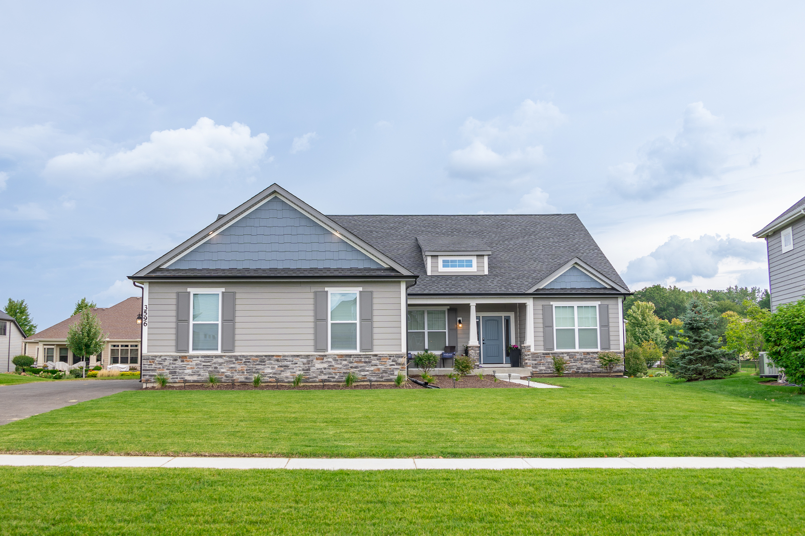 Winding Hill Drive, Elgin IL 60124