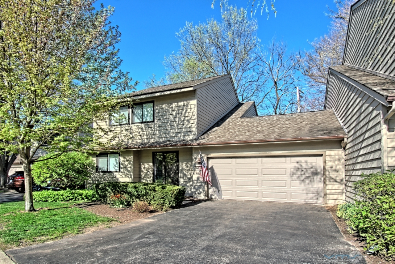 1596 Kirkwood Drive, Geneva IL 60134