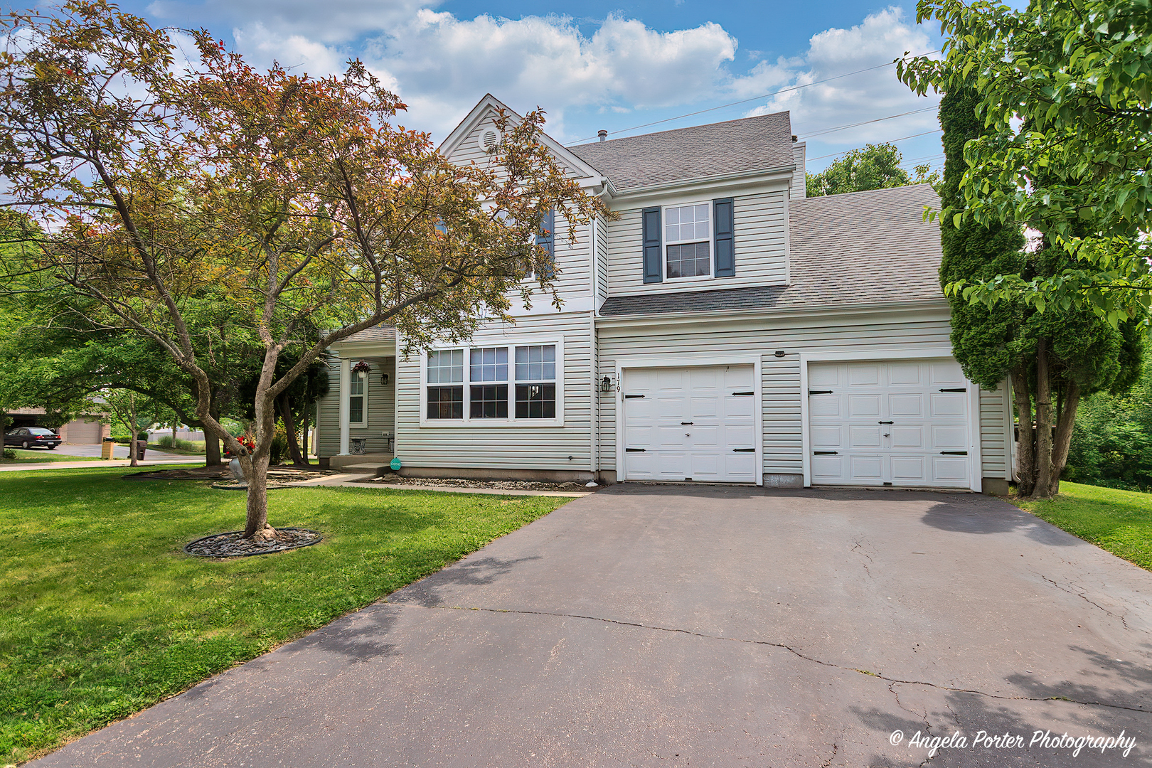 179 Cascade Drive, Crystal Lake IL 60012