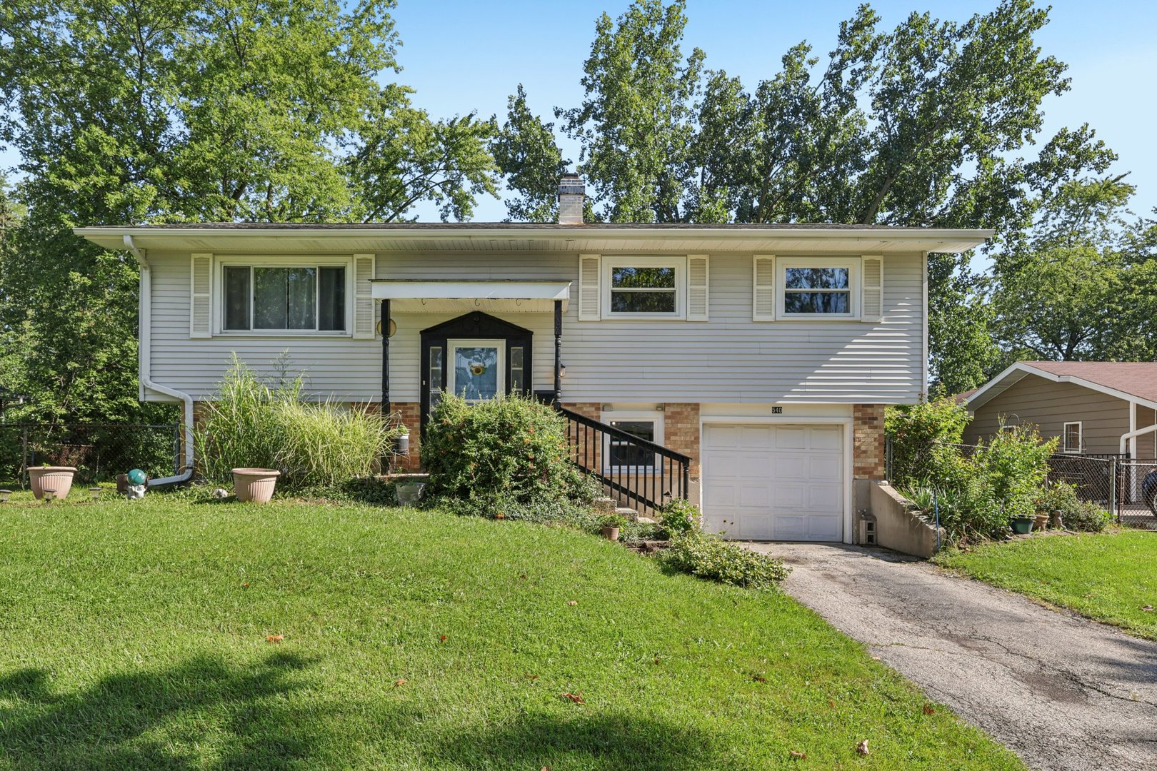 540 Jamison Lane, Hoffman Estates IL 60169