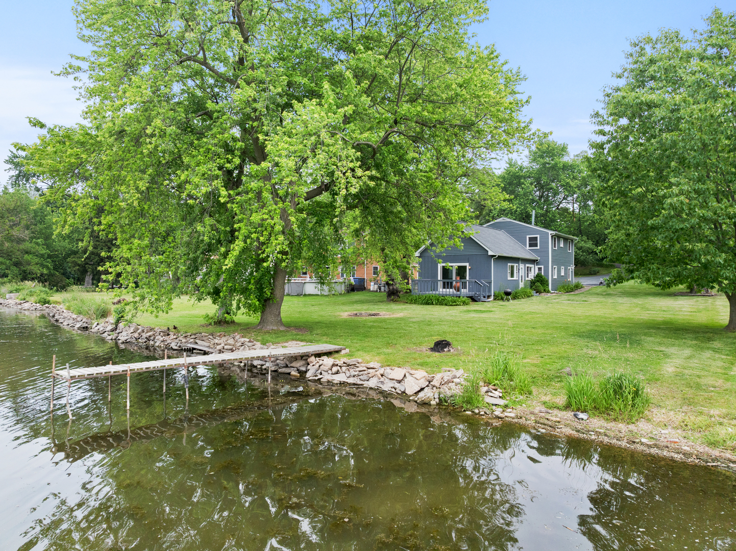 550 N Center Street, South Elgin IL 60177