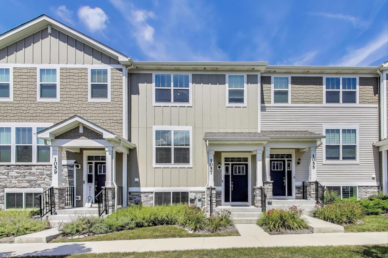 1057 Moraine Drive, South Elgin IL 60177