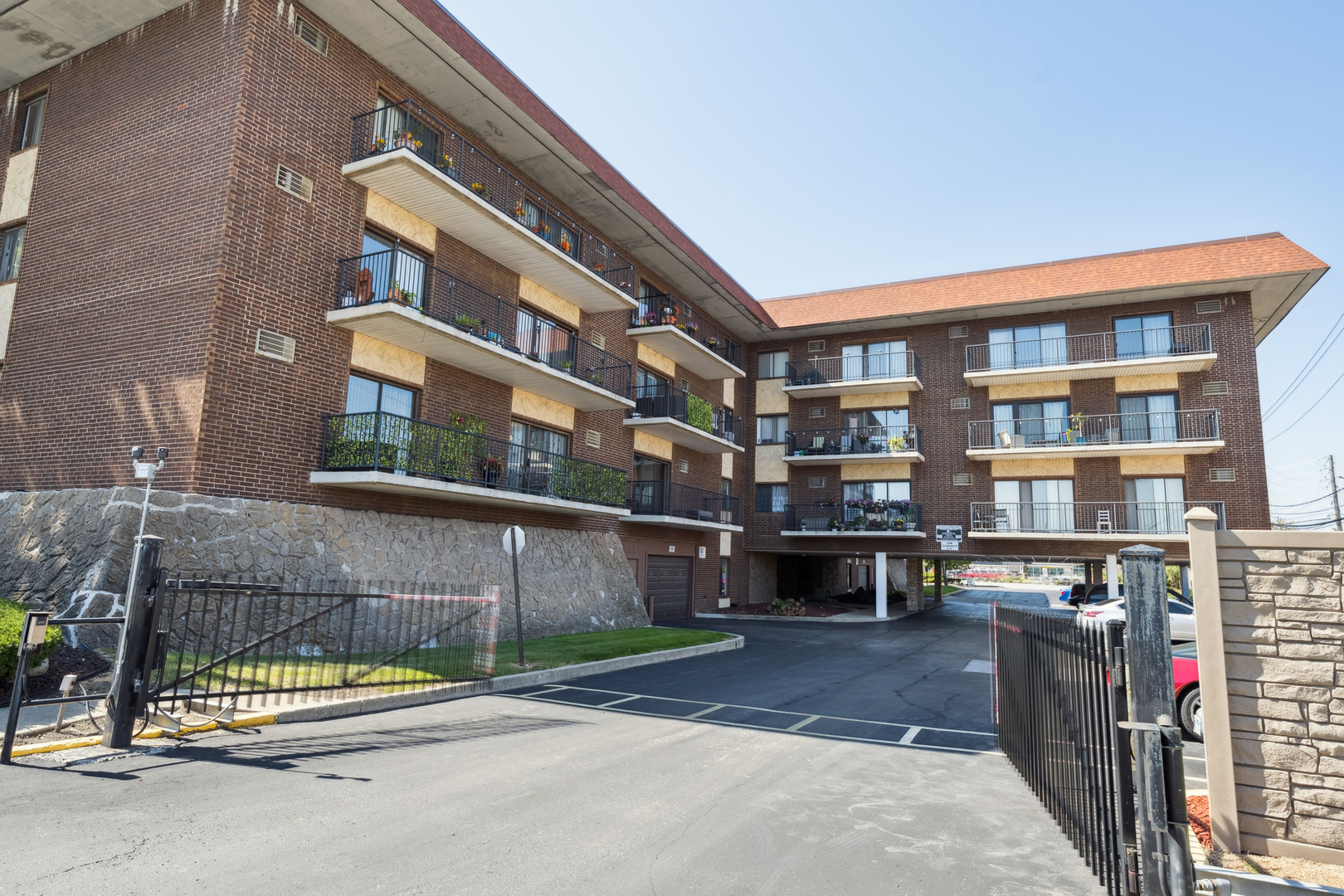 9520 S MAYFIELD Avenue Unit N105, Oak Lawn IL 60453