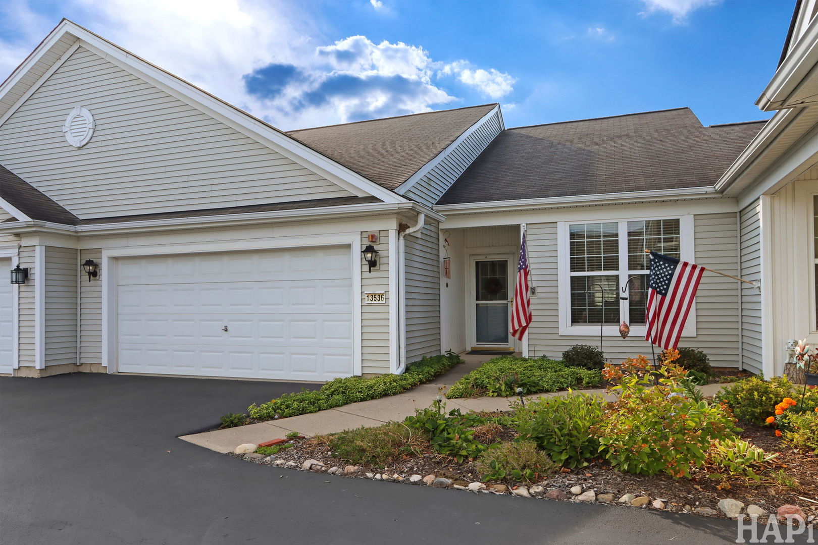 13536 Hemlock Road, Huntley IL 60142