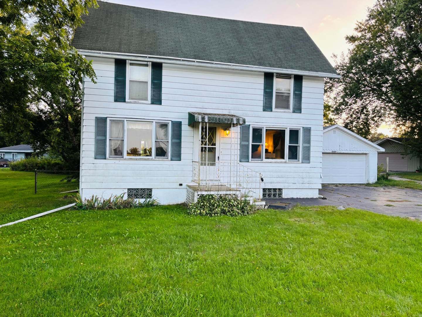 County Road H, Geneva WI 53147