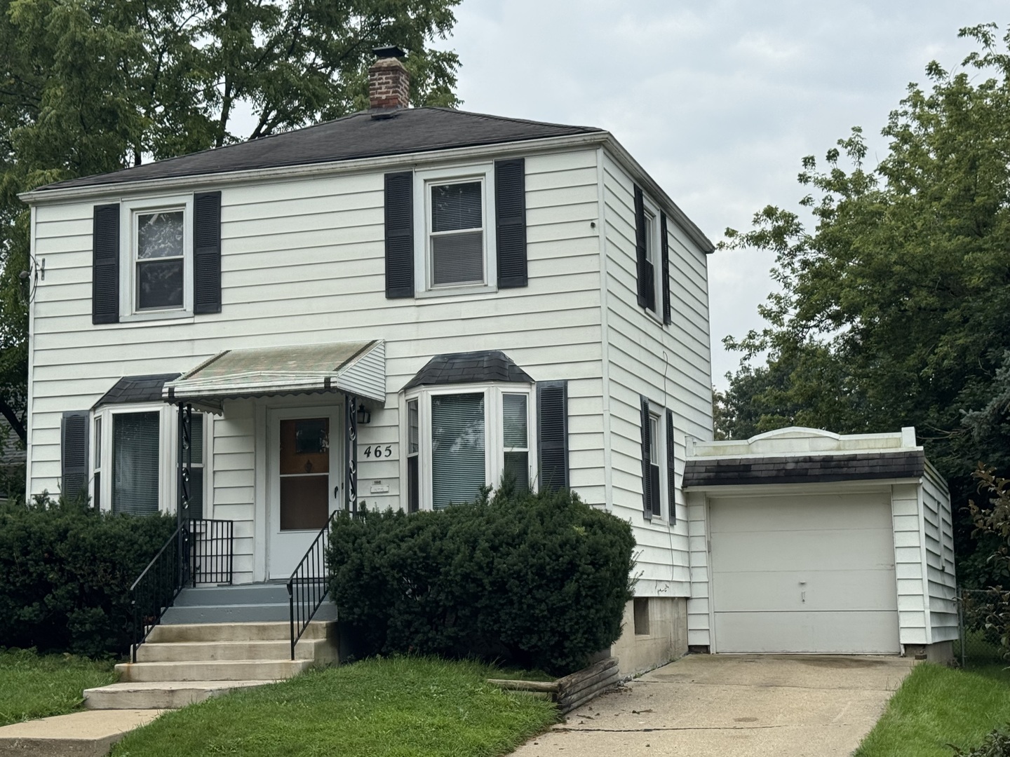 465 Slade Avenue, Elgin IL 60120