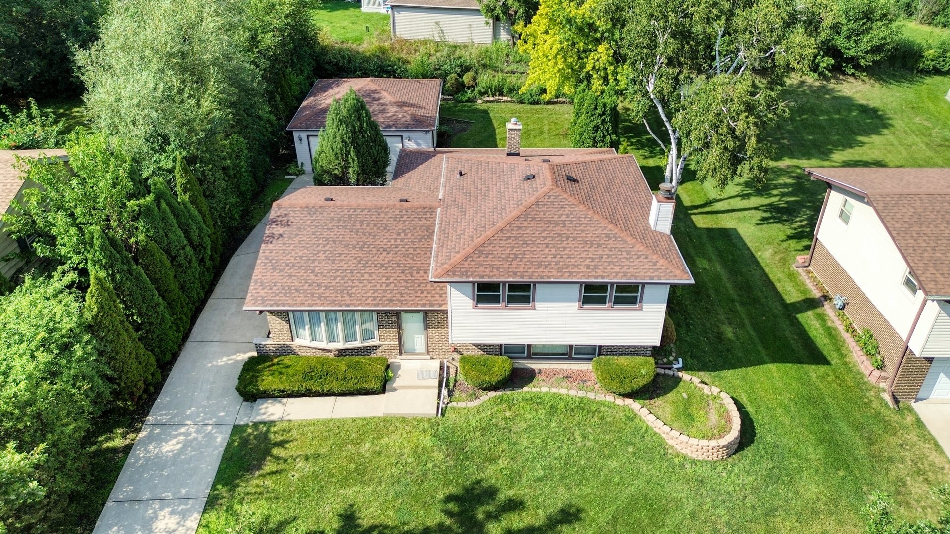 722 Merlin Drive, Schaumburg IL 60193