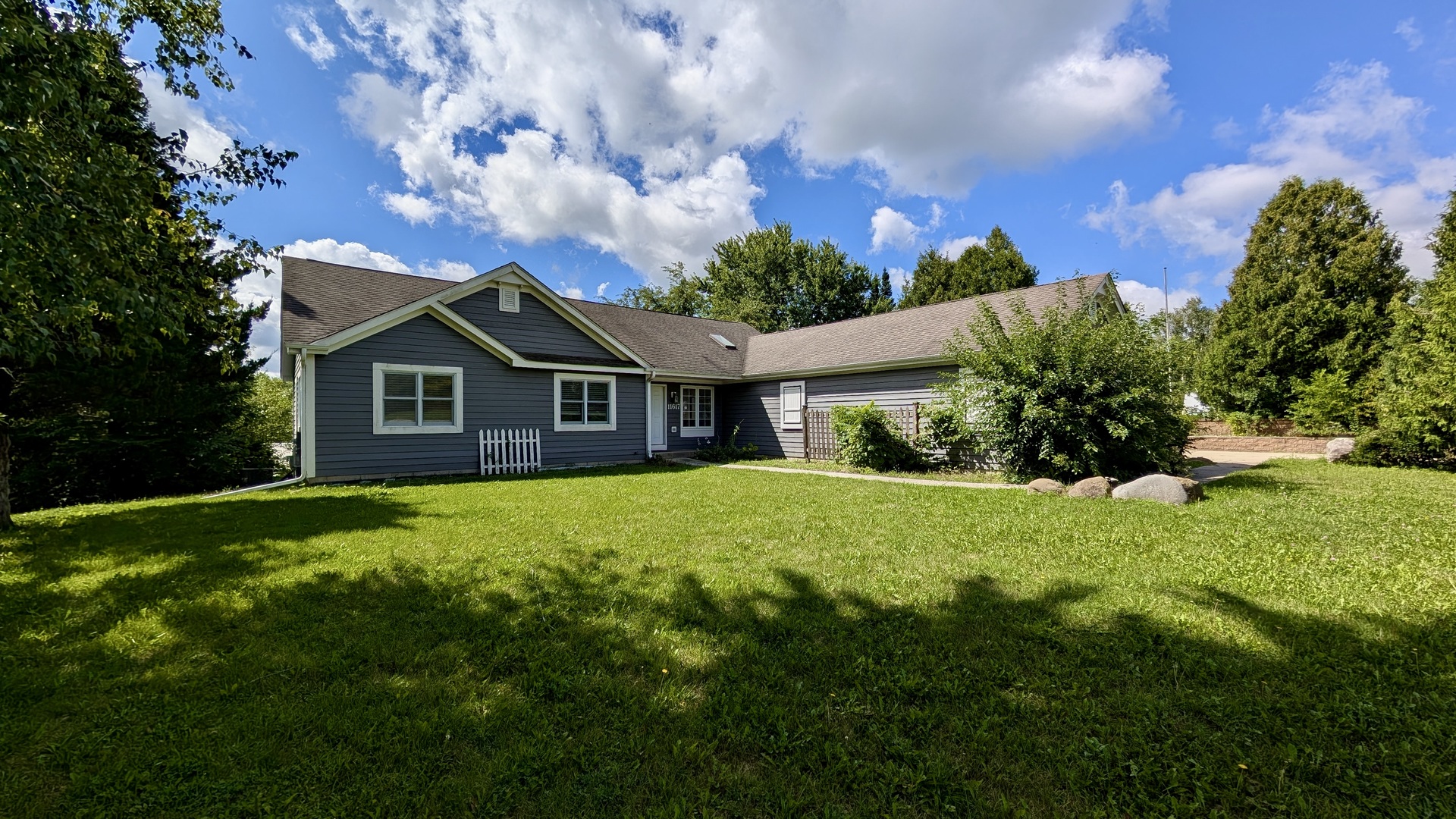 11617 Hawthorne Way, Huntley IL 60142