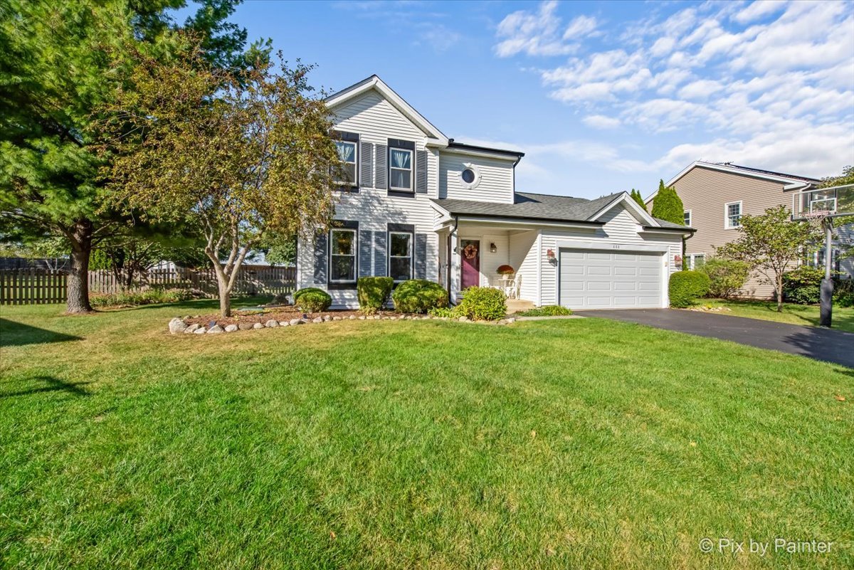 888 Blazing Star Trail, Cary IL 60013