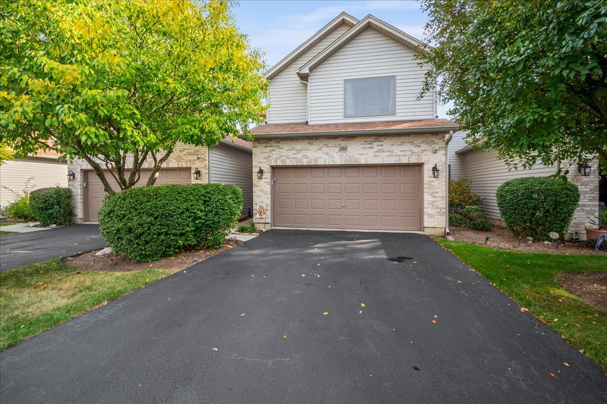 103 Fawn Lane, Elgin IL 60120