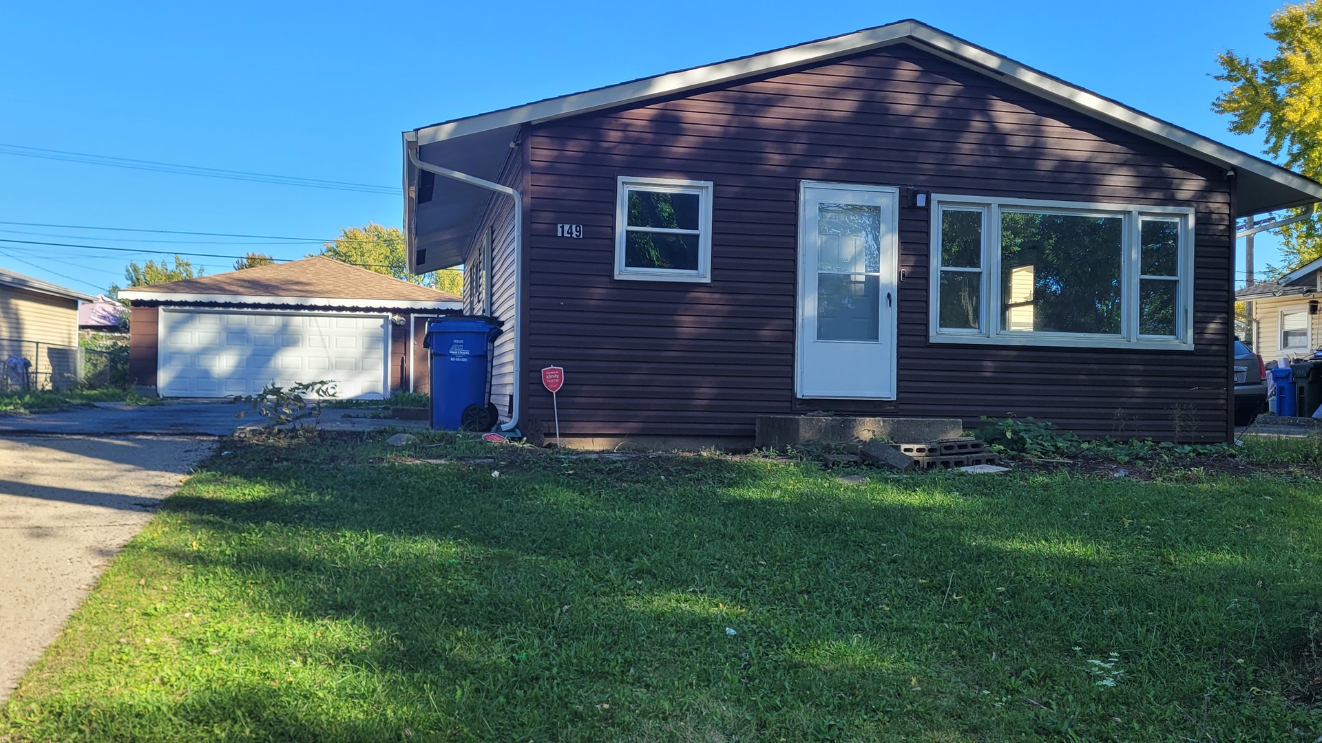 149 Austin Avenue, Carpentersville IL 60110