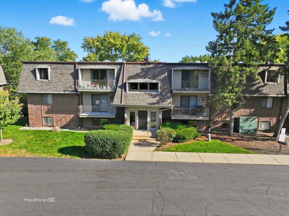 144 E Bailey Road Unit L, Naperville IL 60565