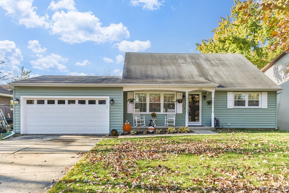 520 N Lyle Avenue, Elgin IL 60123