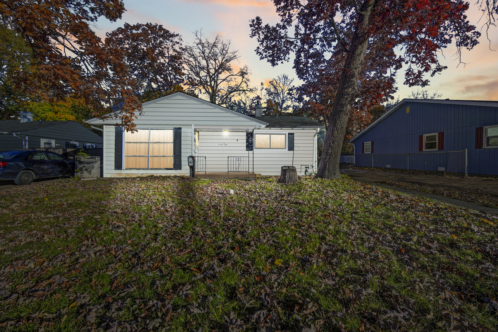 94 Wren Road, Carpentersville IL 60110