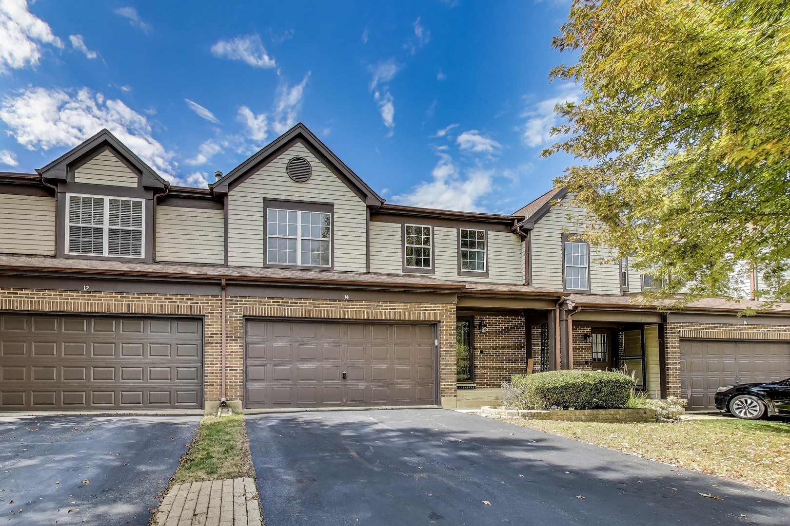 14 Oxford Court, Algonquin IL 60102