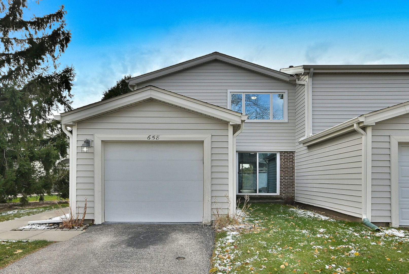 658 Claridge Circle, Hoffman Estates IL 60169