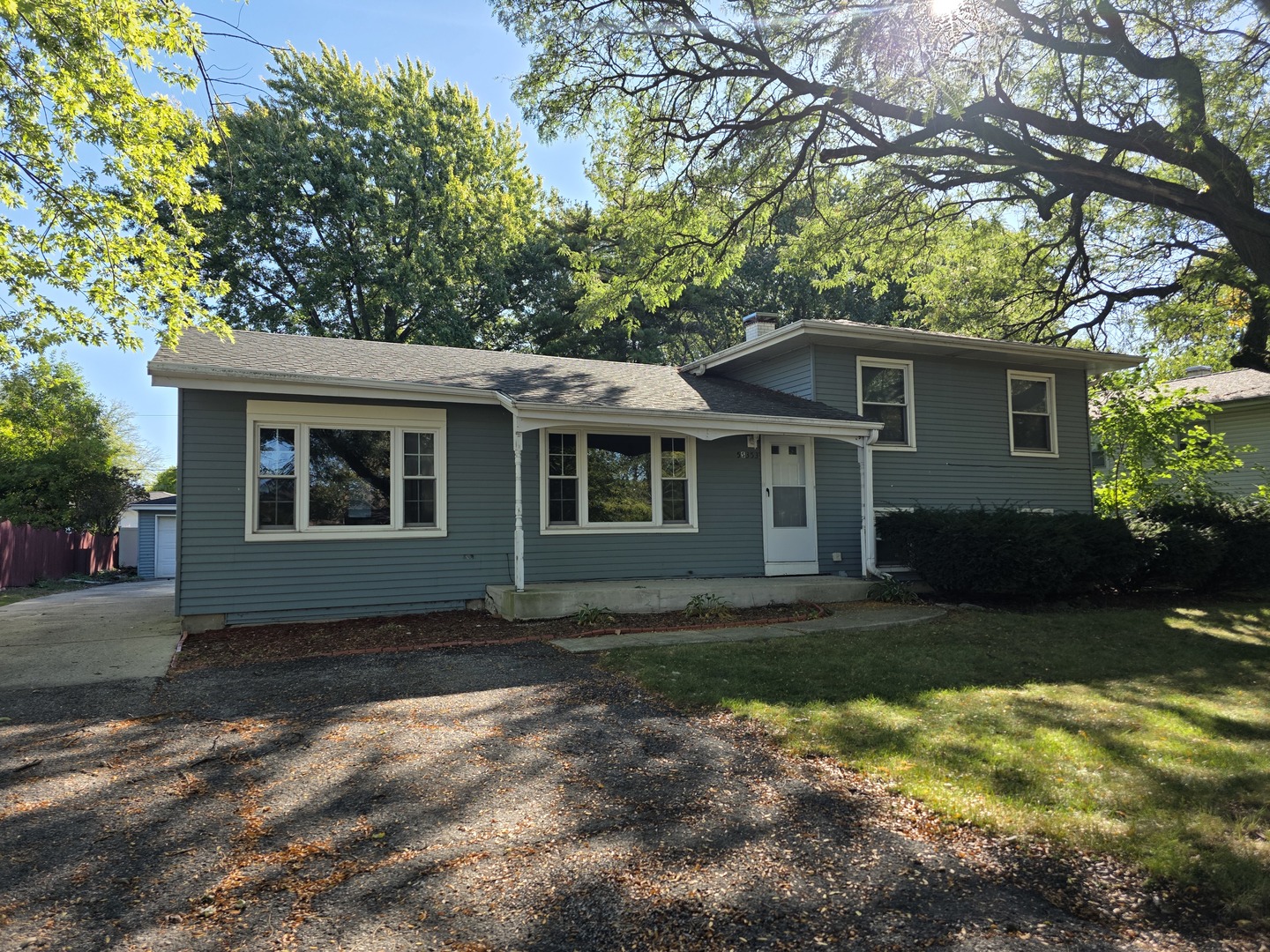 5S353 Stewart Drive, Naperville IL 60563