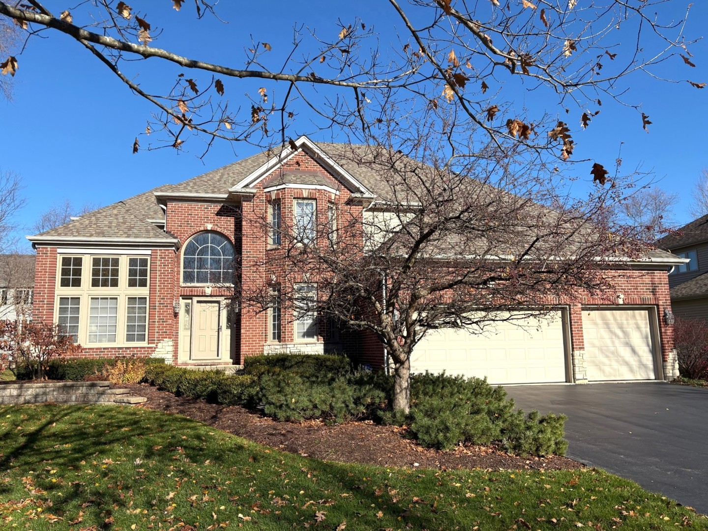 5644 Rosinweed Lane, Naperville IL 60564