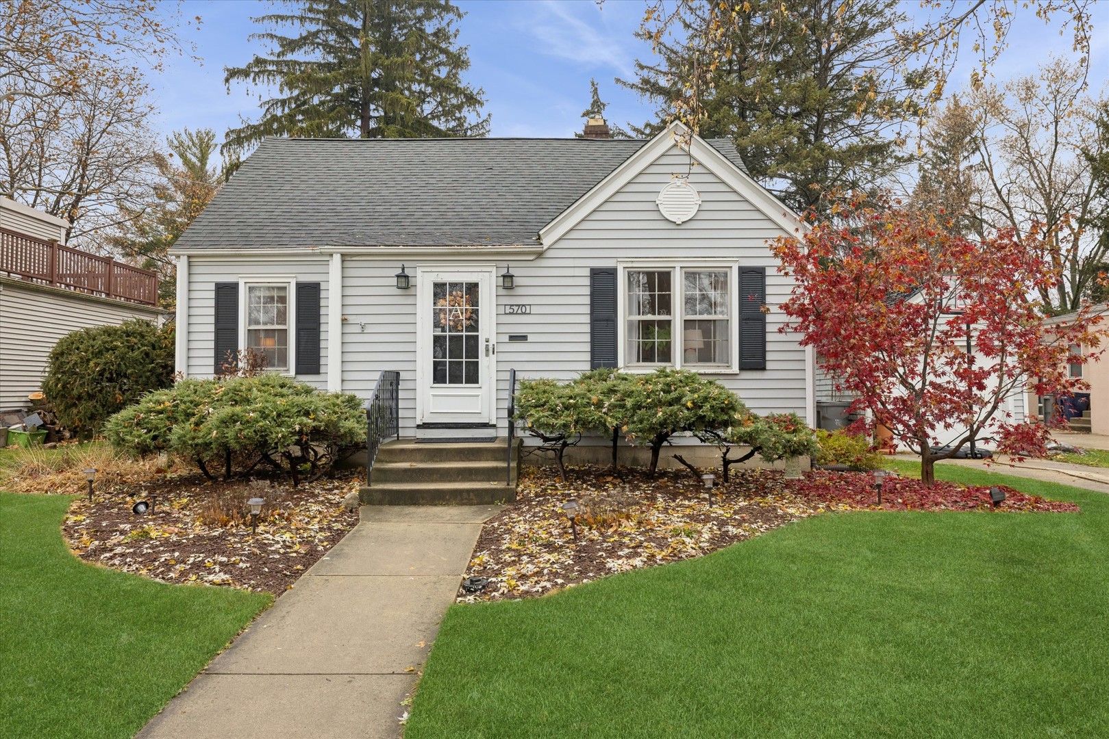 570 Morgan Street, Elgin IL 60123