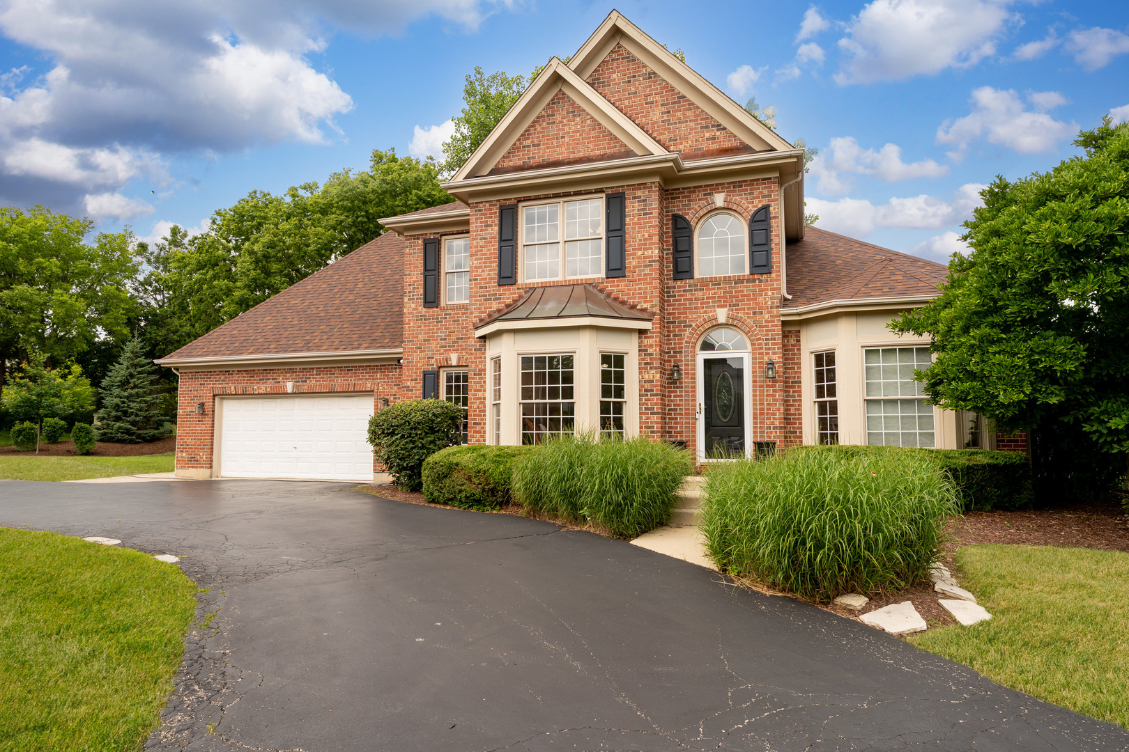 4308 Royal Windyne Court, St. Charles IL 60174