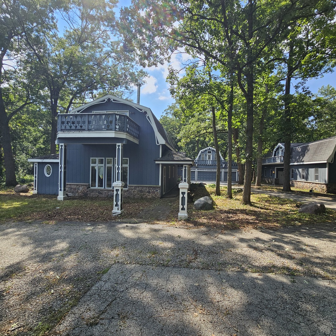 13616 Route 176, Woodstock IL 60098