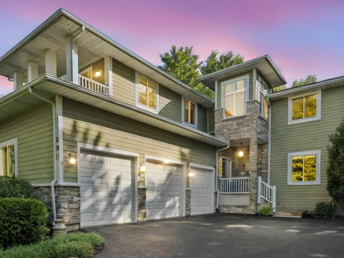 980 Dakota Drive, Woodstock IL 60098