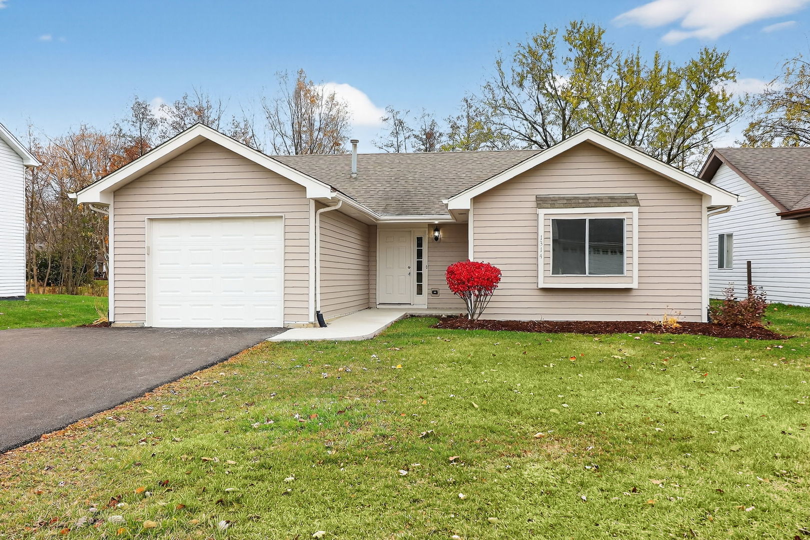 1314 Haverhill Circle, Naperville IL 60563