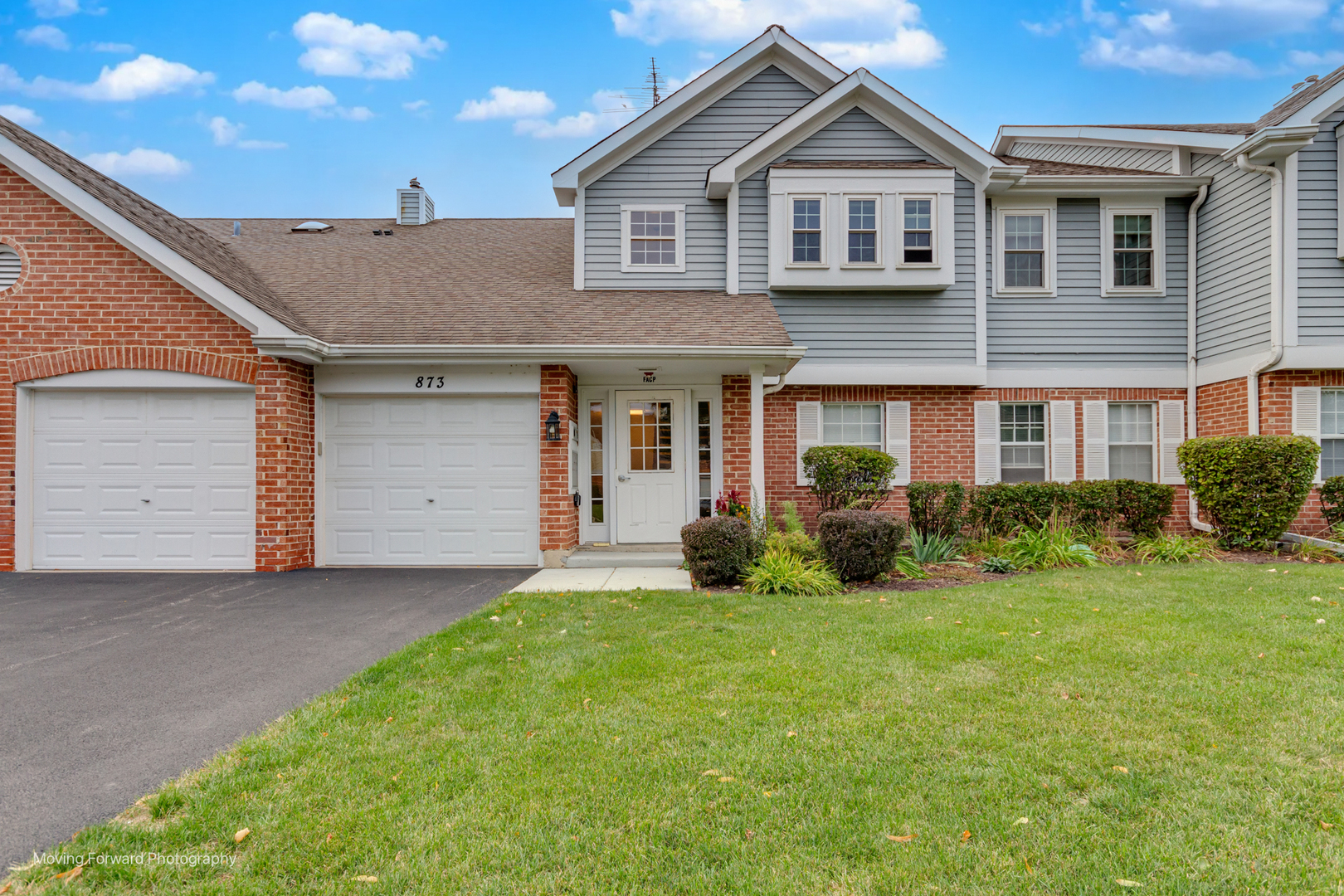 873 Quin Court Unit 202, Naperville IL 60563