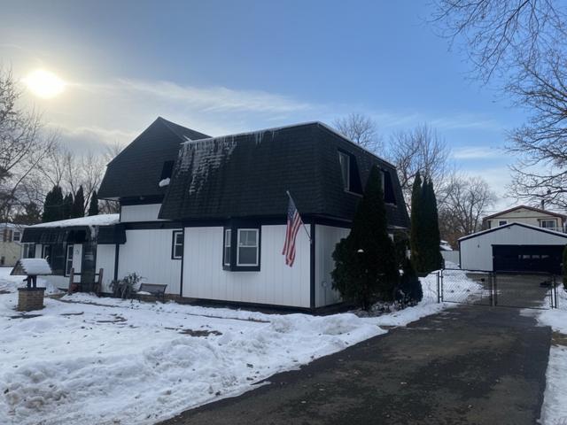 72 Clover Drive, Crystal Lake IL 60014