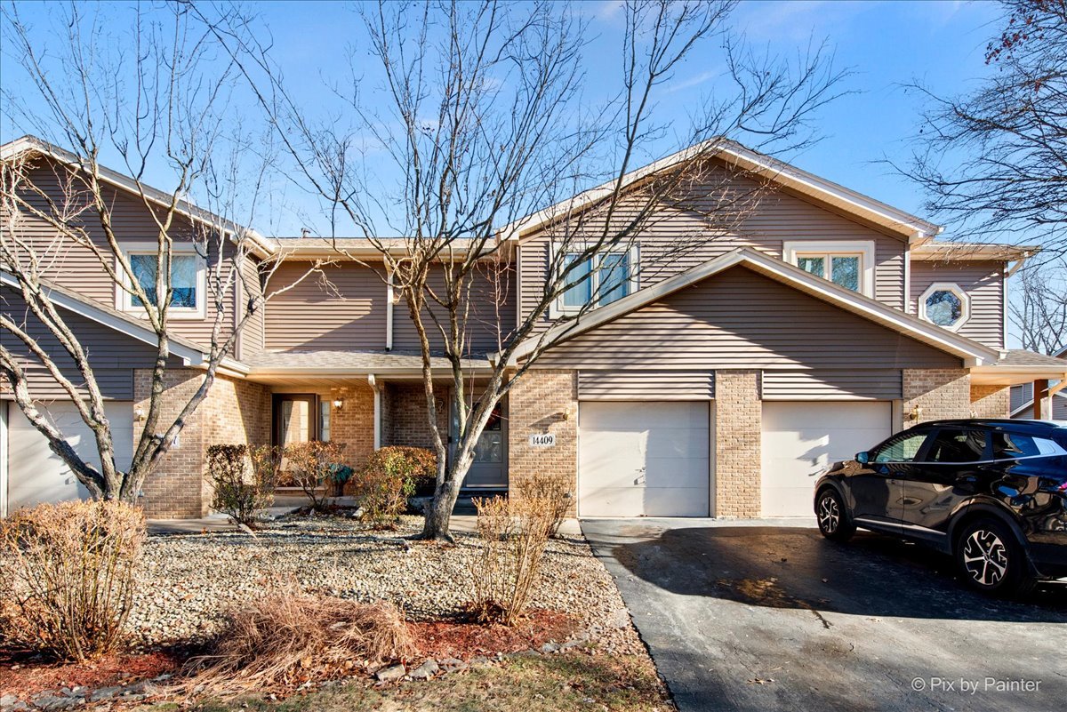 5237 Diamond Drive Unit A, Oak Forest IL 60452