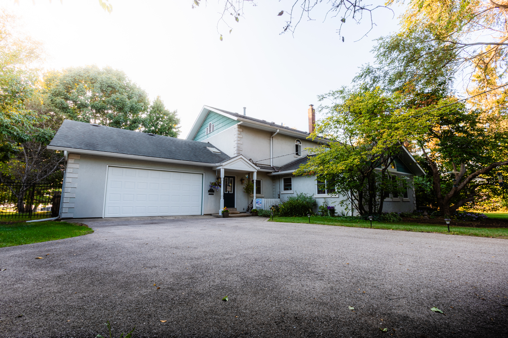 101 Beachway Drive, Fox River Grove IL 60021