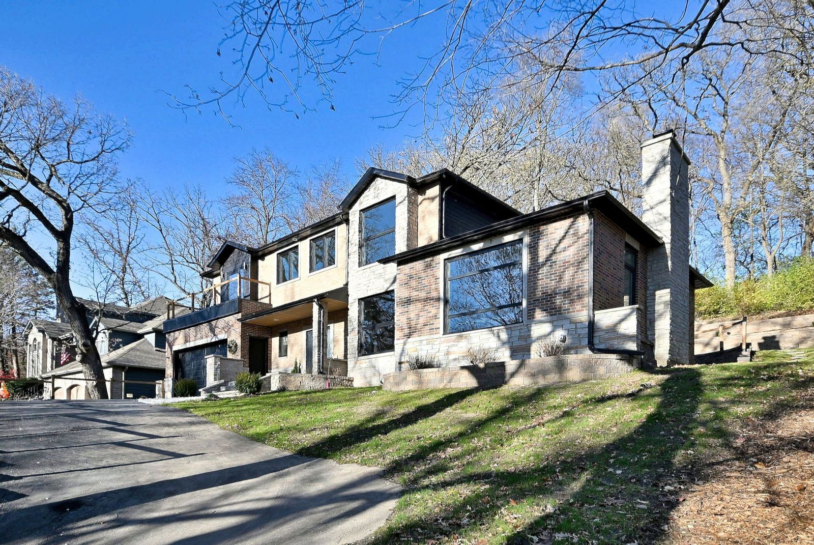 615 Harper Drive, Algonquin IL 60102