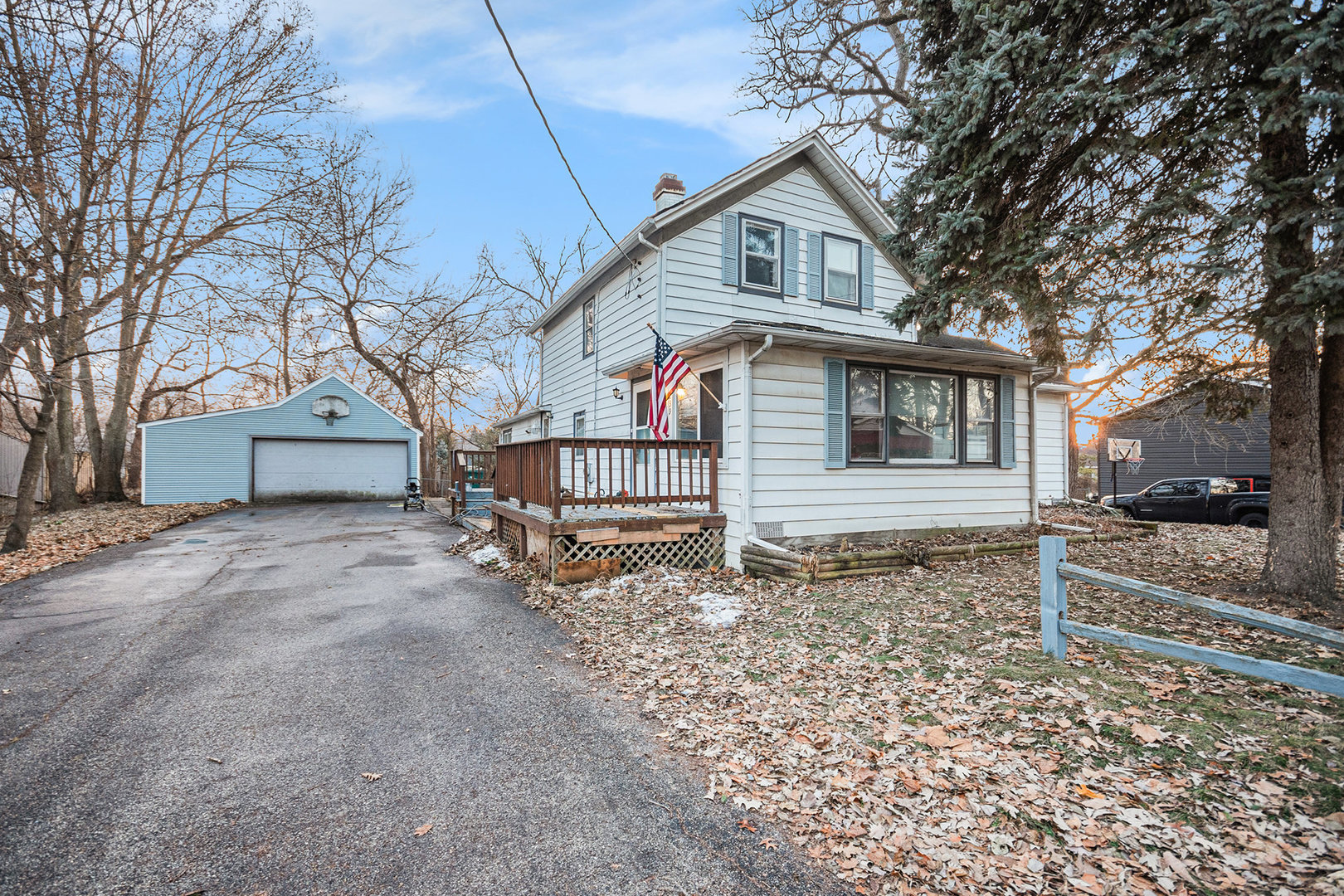 239 Fern Place, Fox Lake IL 60020