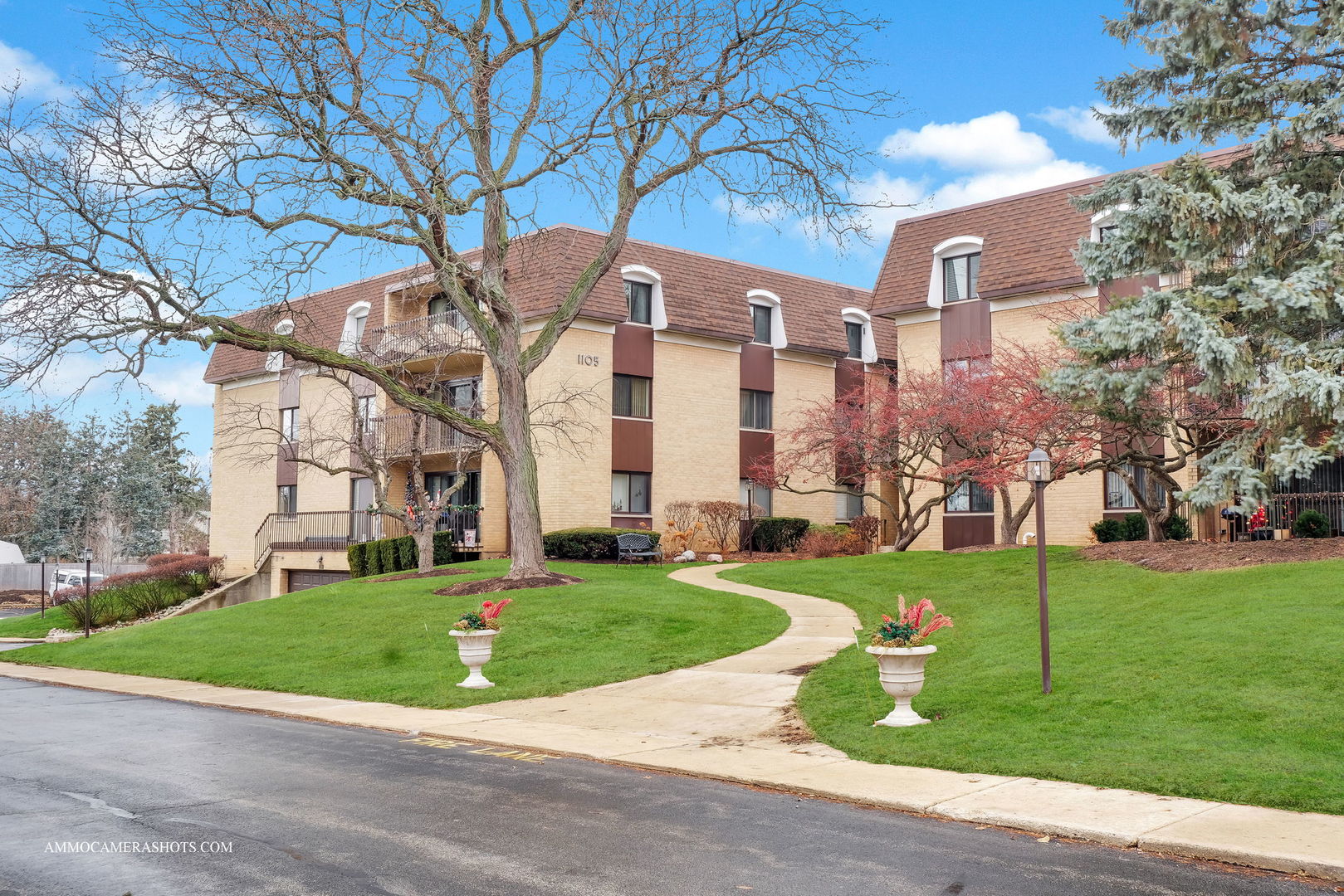 1105 N Mill Street Unit 117, Naperville IL 60563