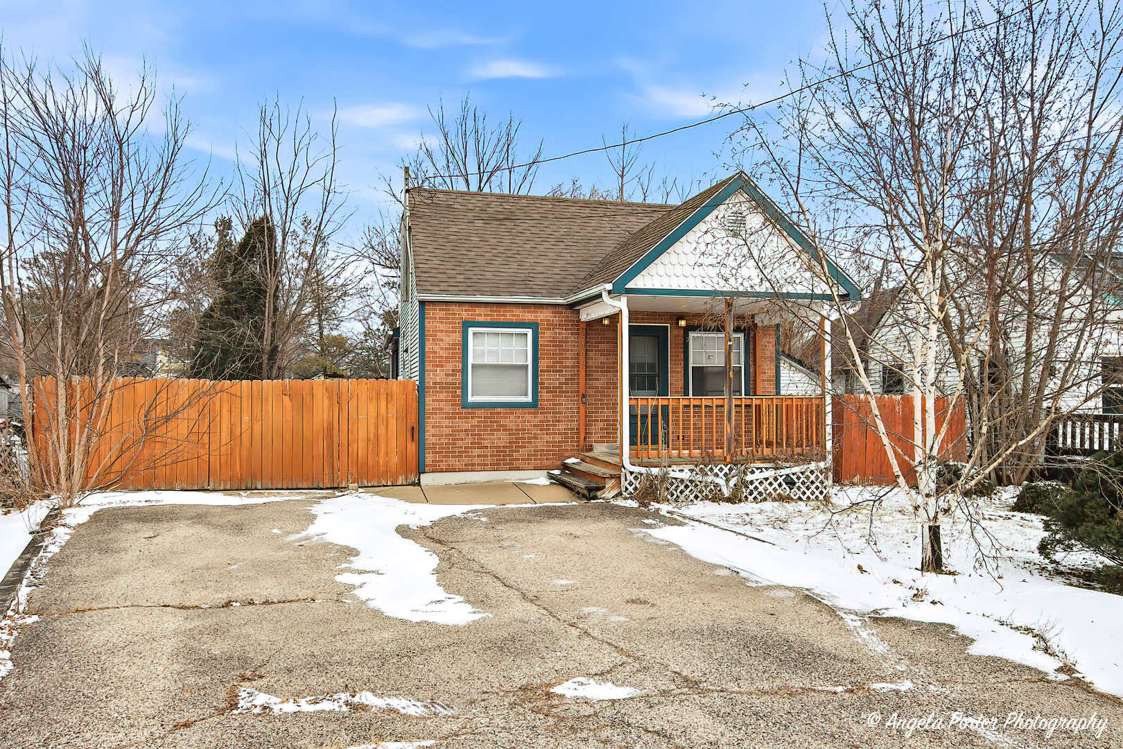 5106 W Westshore Drive, Mchenry IL 60050